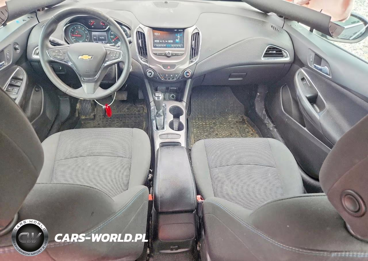 2017 Chevrolet Cruze Lt VIN:1G1BE5SM9H7135268 - 8