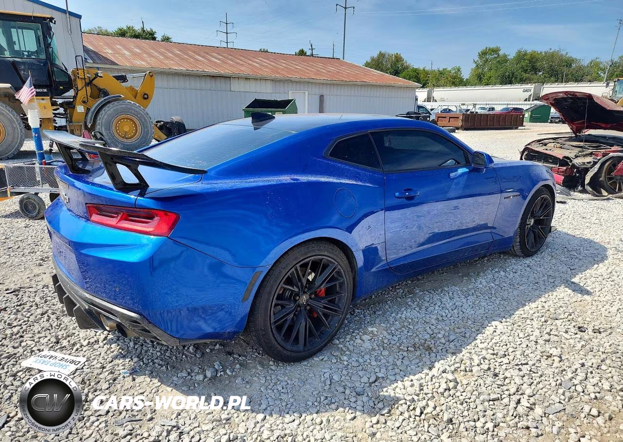 2018 Chevrolet Camaro Ss VIN:1G1FH1R74J0162183 - 3