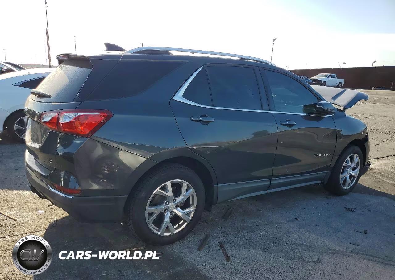2018 Chevrolet Equinox Lt VIN:2GNAXKEX2J6153884 - 3
