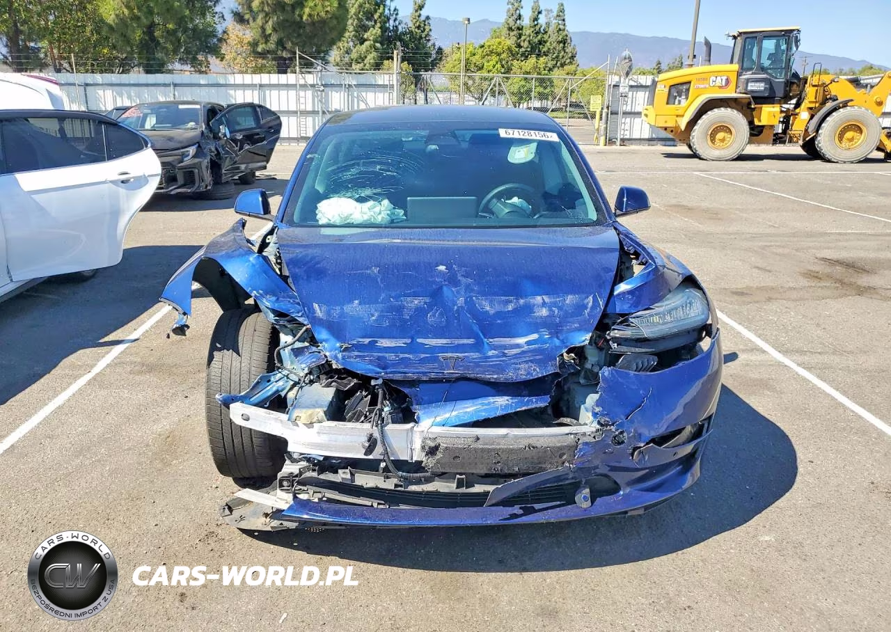 2019 Tesla Model 3 VIN:5YJ3E1EA4KF396833 - 5