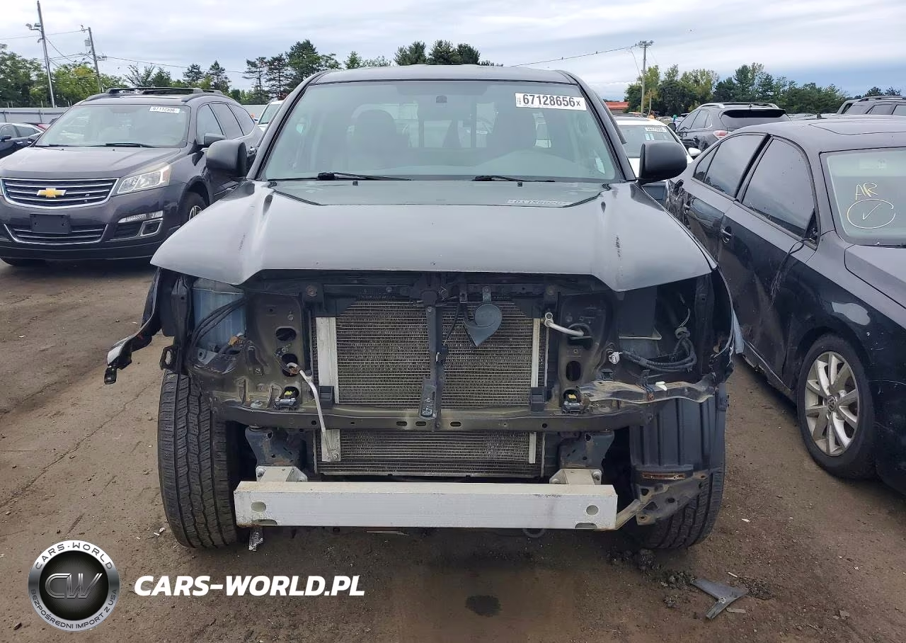 2015 Toyota Tacoma Base VIN:5TFUX4EN9FX033748 - 5
