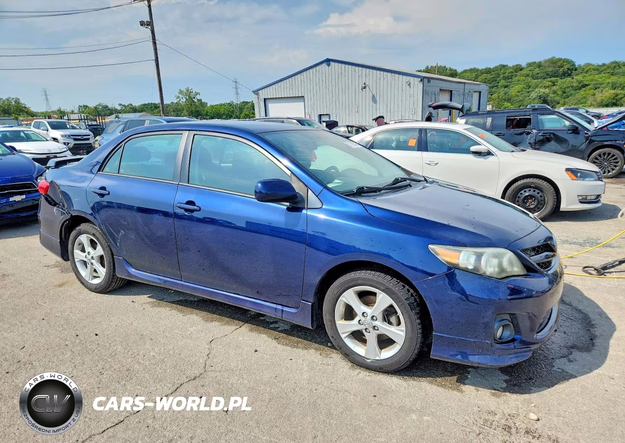 2013 Toyota Corolla S VIN:5YFBU4EE8DP176900 - 4