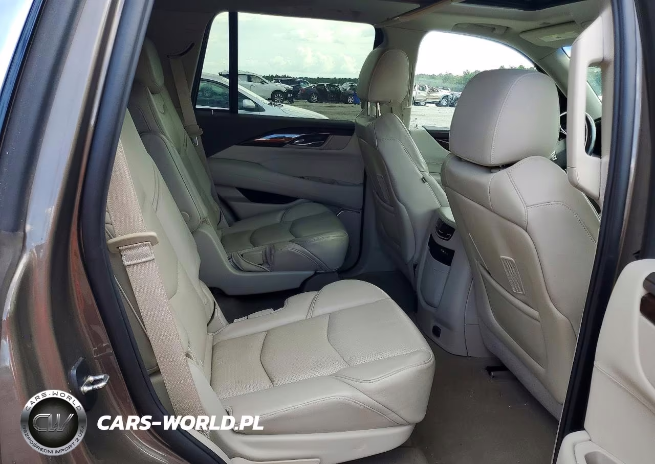 2015 Cadillac Escalade Luxury VIN:1GYS3MKJ6FR558480 - 11
