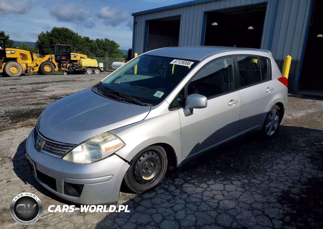 2009 Nissan Versa 1.8 S