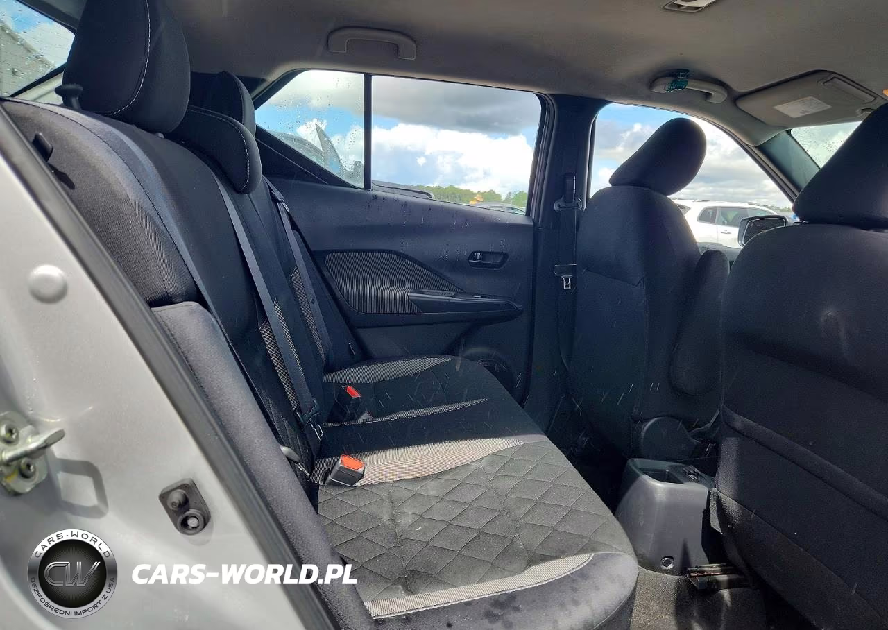 2020 Nissan Kicks S VIN:3N1CP5BV6LL569816 - 11