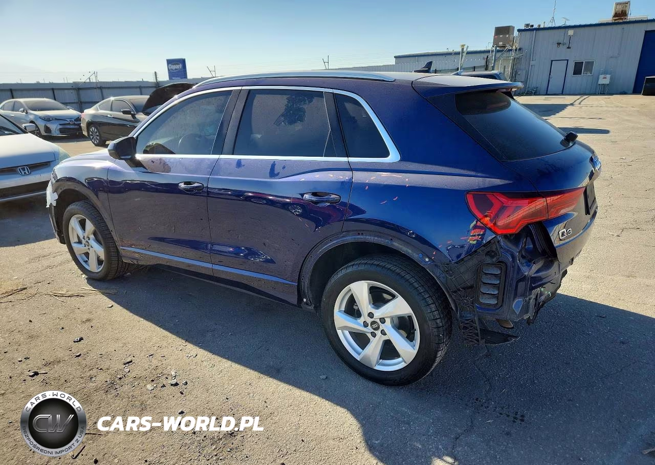 2021 Audi Q3 Premium 40 VIN:WA1AUCF39M1066889 - 2