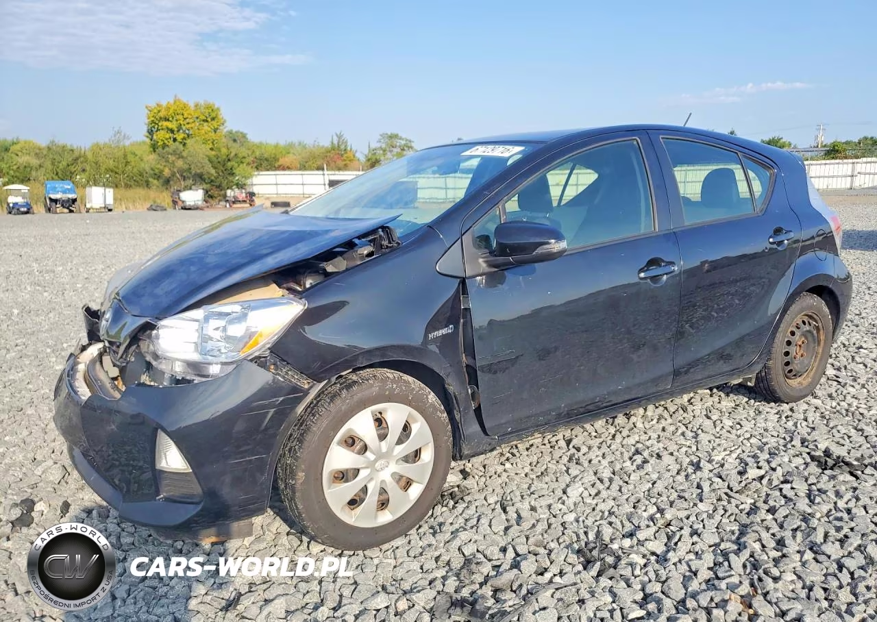 2014 Toyota Prius C Two