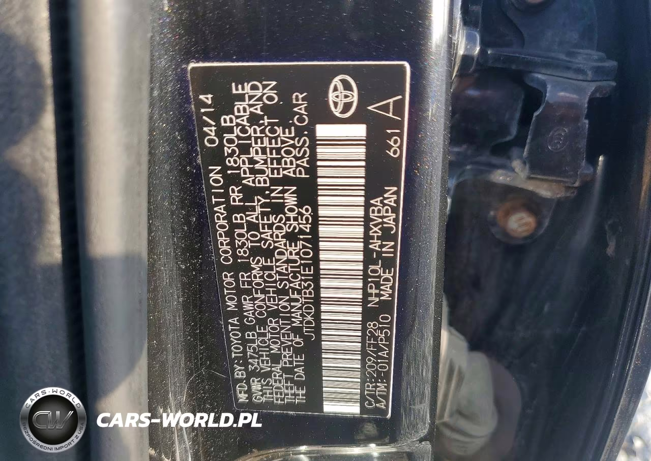 2014 Toyota Prius C Two VIN:JTDKDTB31E1071456 - 12
