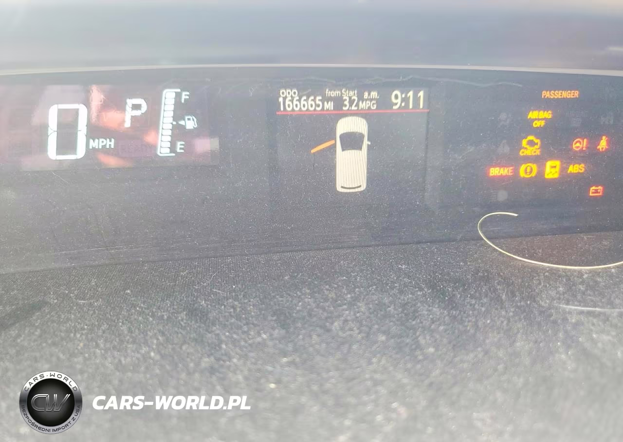 2014 Toyota Prius C Two VIN:JTDKDTB31E1071456 - 9