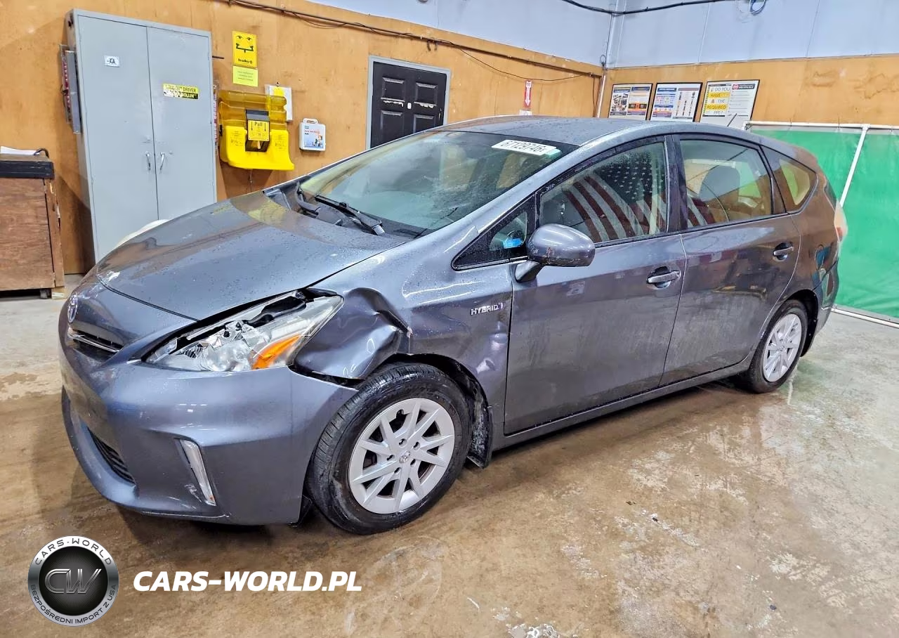 2012 Toyota Prius V Three – zdjęcie 1 z 13