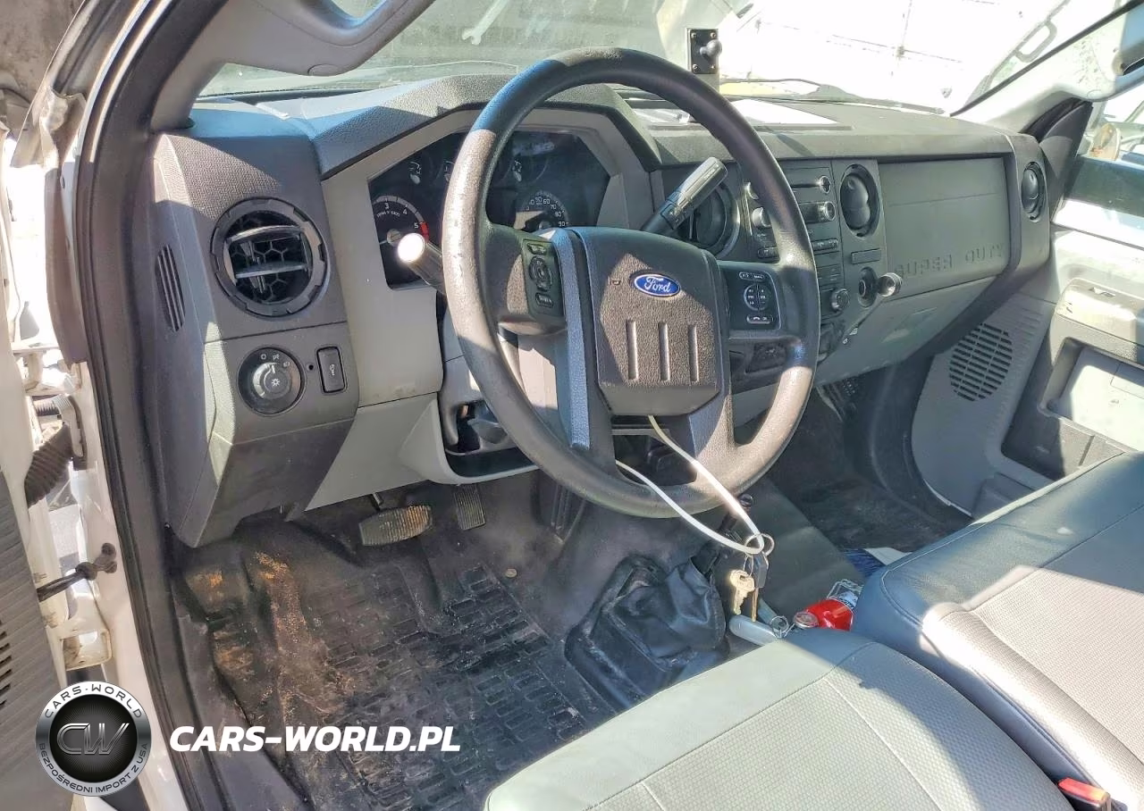 2016 Ford F650 Super Duty Box Truck VIN:1FDNF6AY1GDA01071 - 8