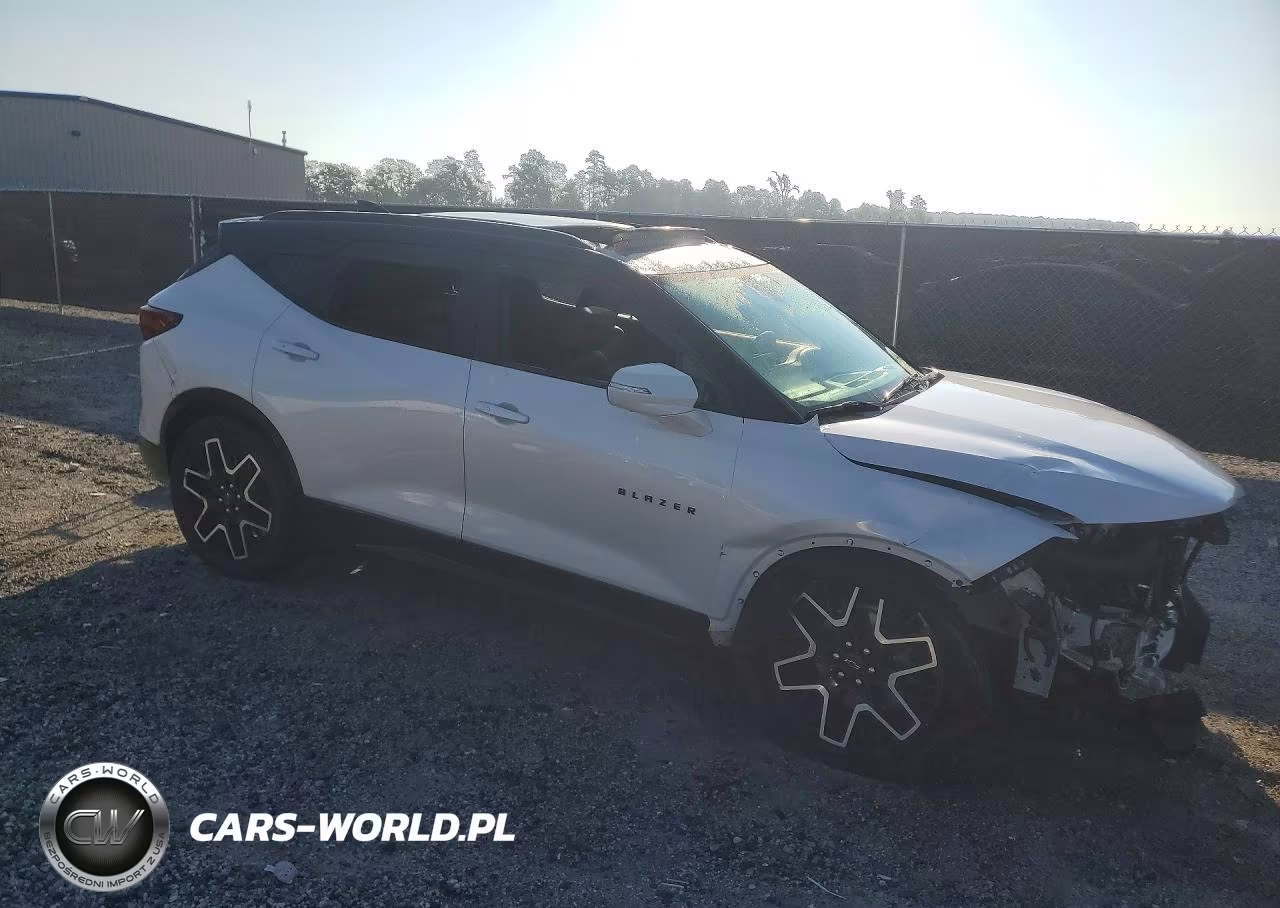 2025 Chevrolet Blazer Rs VIN:3GNKBERS8SS162997 - 4