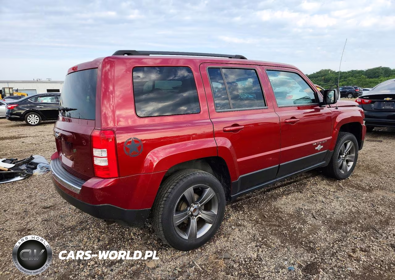 2014 Jeep Patriot Latitude VIN:1C4NJPFA5ED586044 - 3
