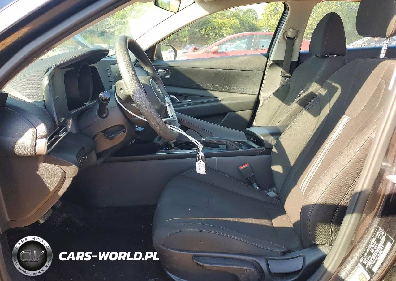 2021 Hyundai Elantra Sel VIN:5NPLM4AG6MH048292 - 7