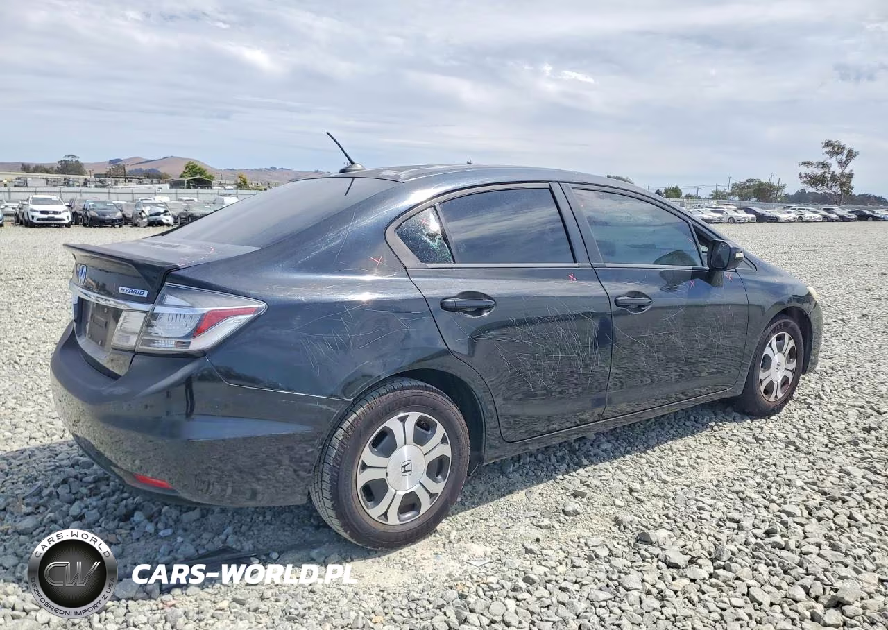 2013 Honda Civic Hybrid VIN:19XFB4F24DE000729 - 3