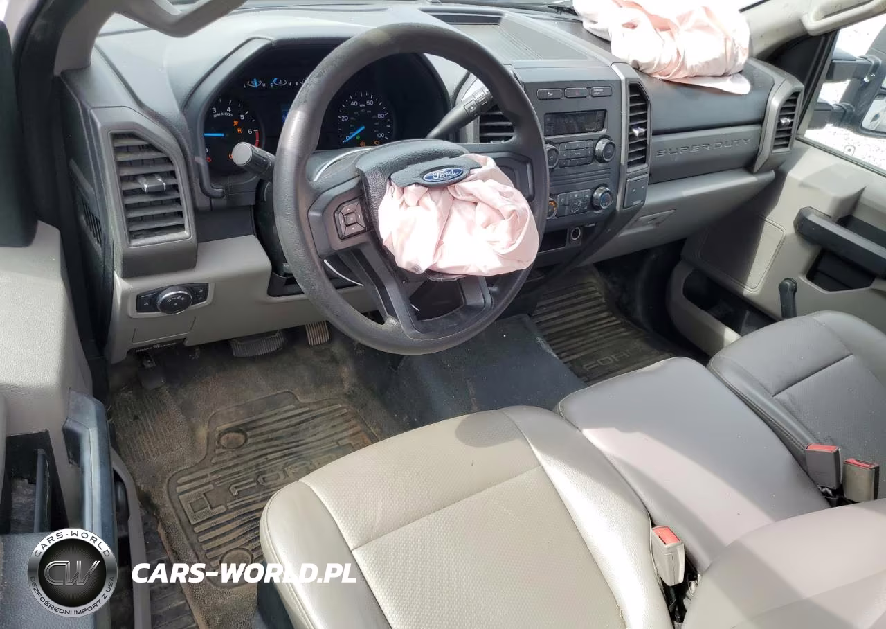 2018 Ford F250 Super Duty VIN:1FTBF2A62JEB67762 - 8