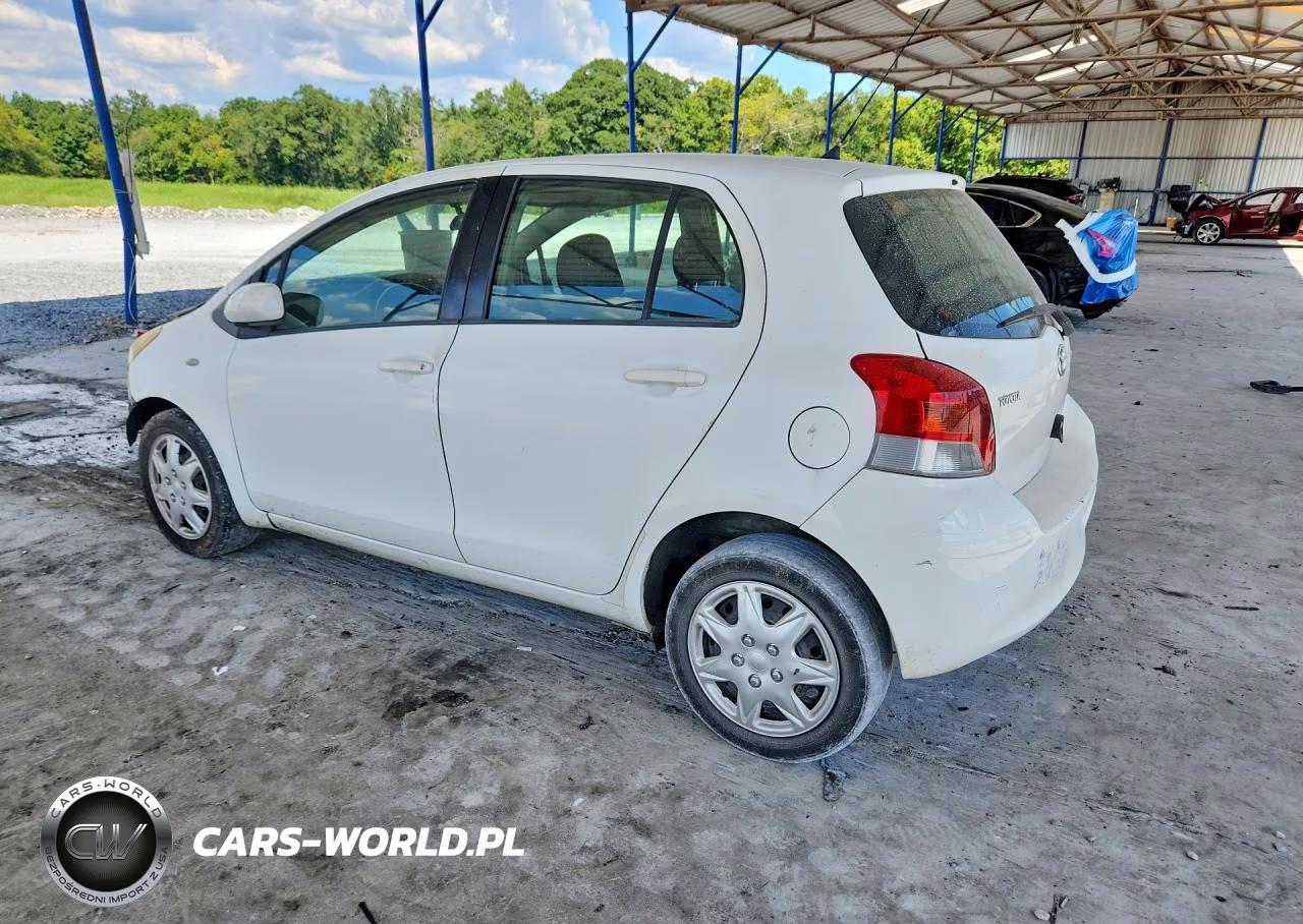 2011 Toyota Yaris Base VIN:JTDKT4K35B5338451 - 2
