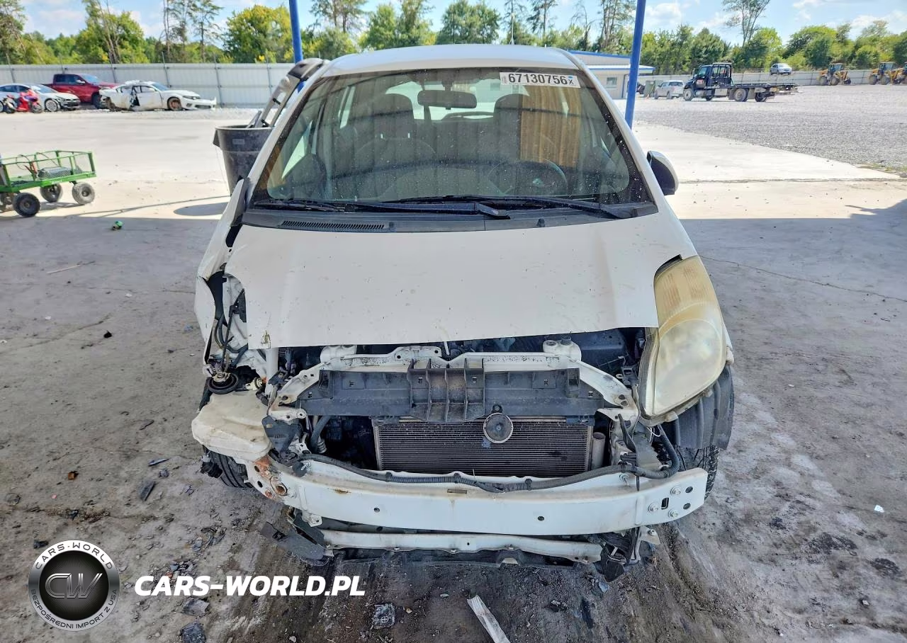 2011 Toyota Yaris Base VIN:JTDKT4K35B5338451 - 5