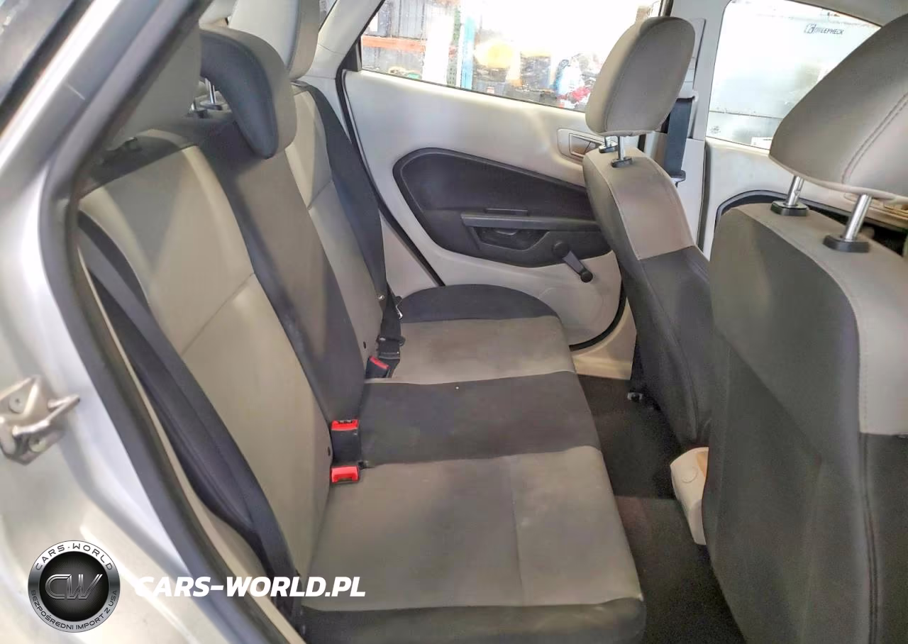 2012 Ford Fiesta S VIN:3FADP4AJ0CM140648 - 10