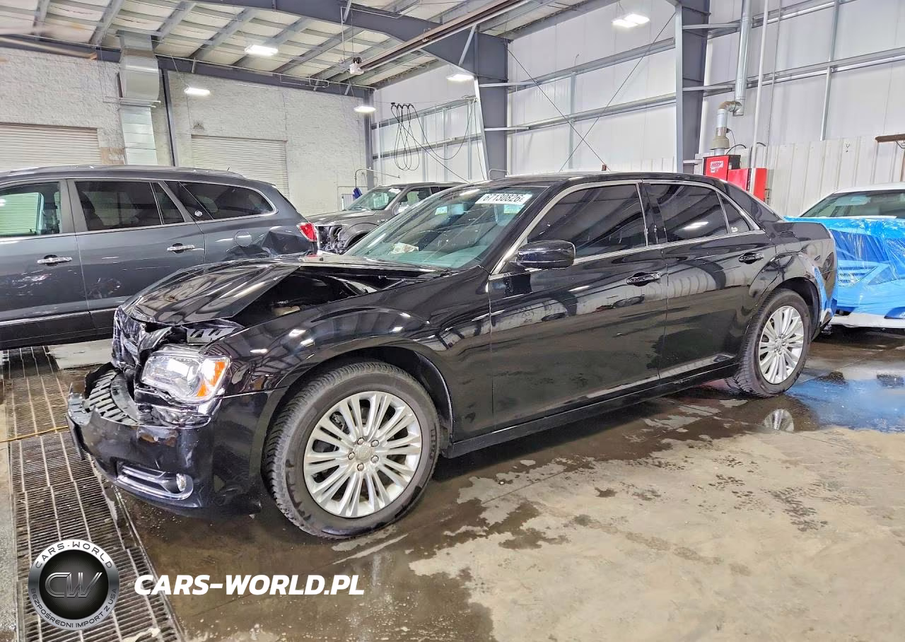 2013 Chrysler 300 VIN:2C3CCARG3DH739489 - 1