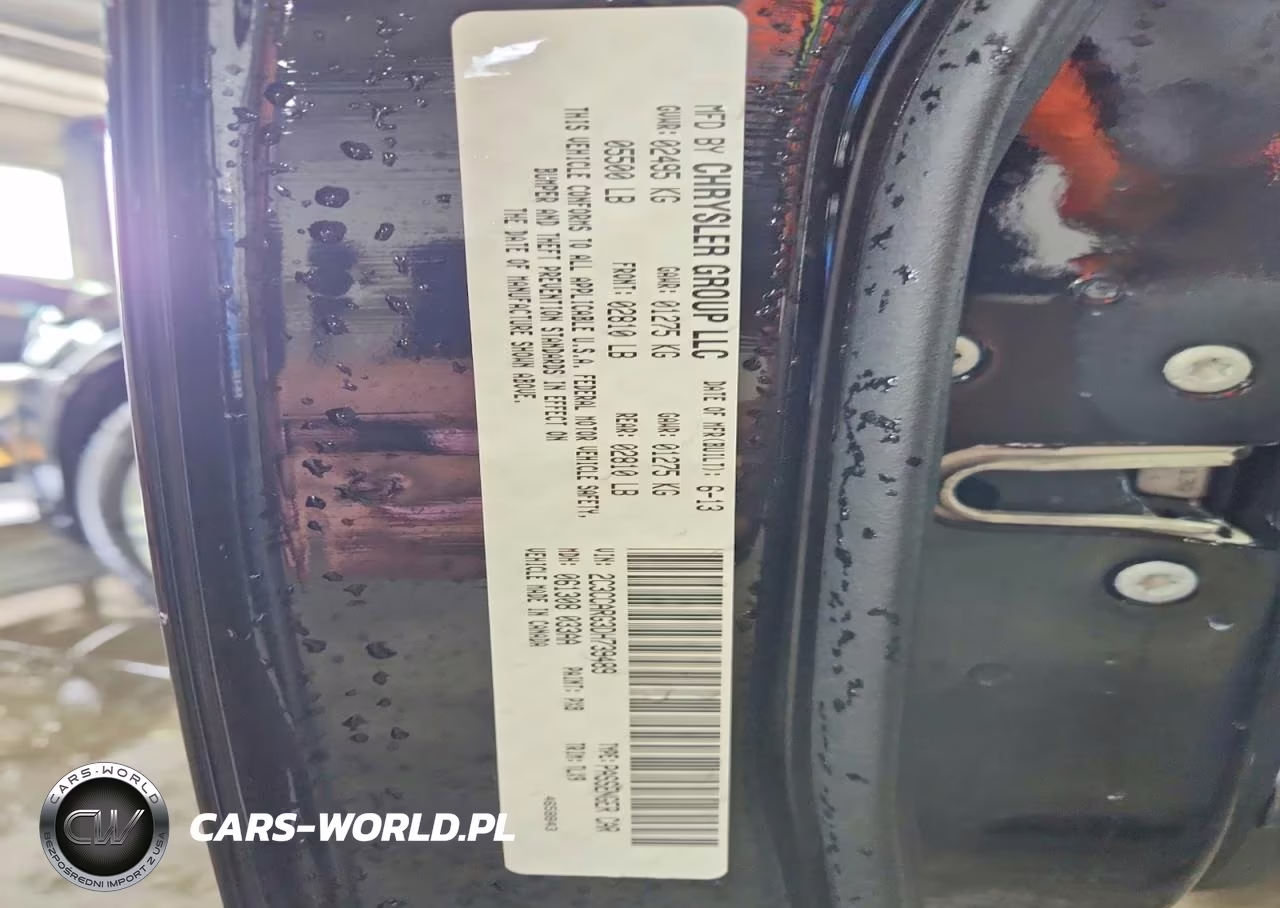 2013 Chrysler 300 VIN:2C3CCARG3DH739489 - 12