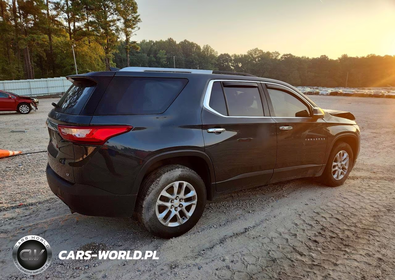 2018 Chevrolet Traverse Lt VIN:1GNEVGKWXJJ256134 - 3