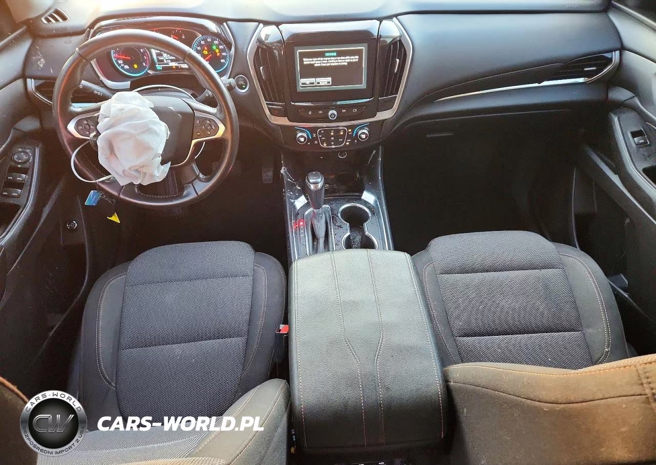2018 Chevrolet Traverse Lt VIN:1GNEVGKWXJJ256134 - 8