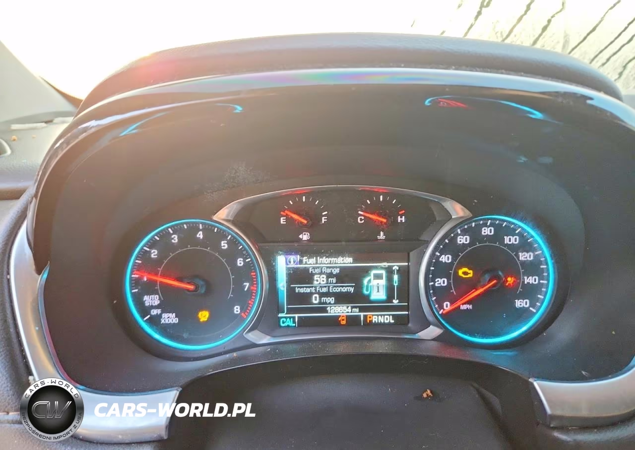 2018 Chevrolet Traverse Lt VIN:1GNEVGKWXJJ256134 - 9