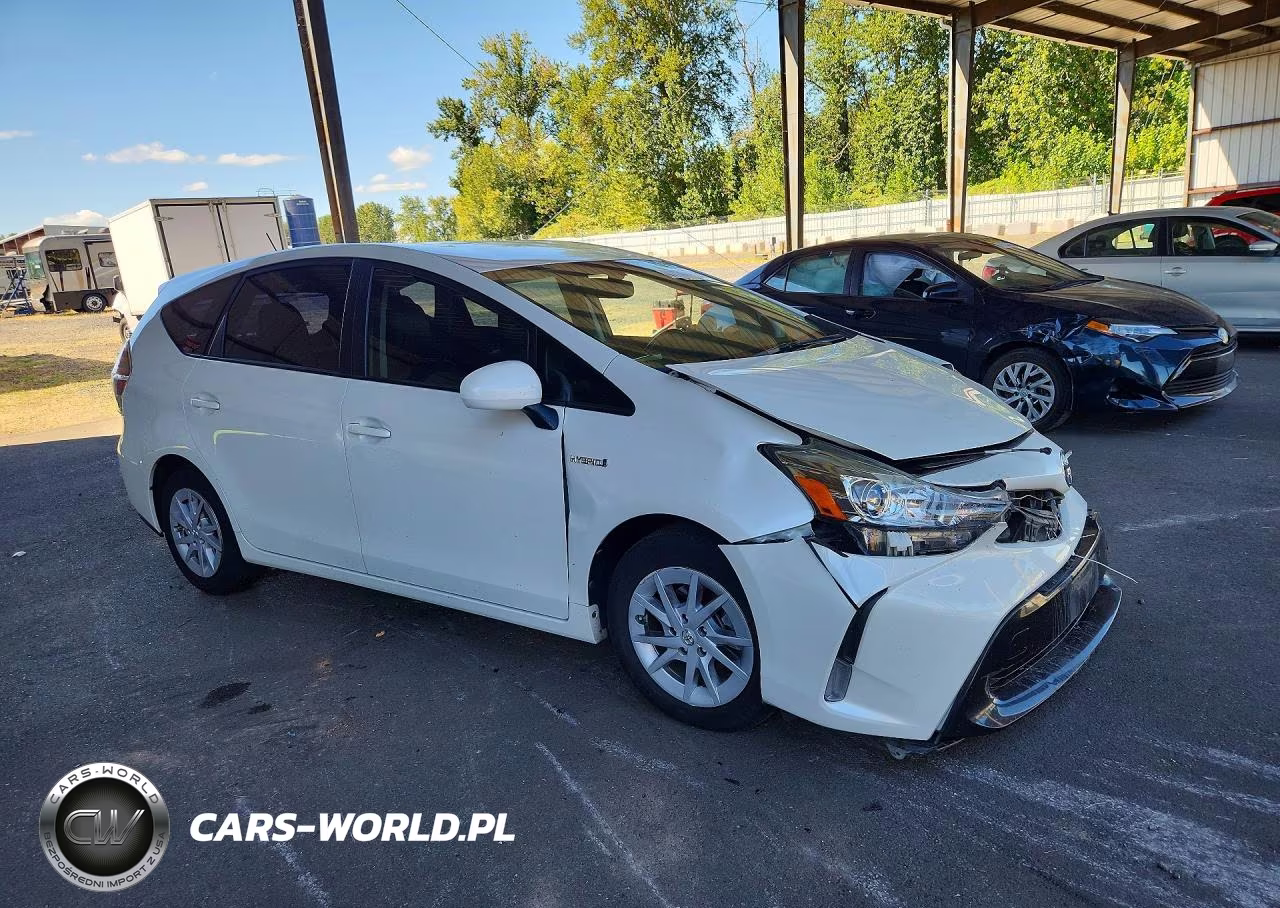 2015 Toyota Prius V Four VIN:JTDZN3EU0FJ019494 - 4