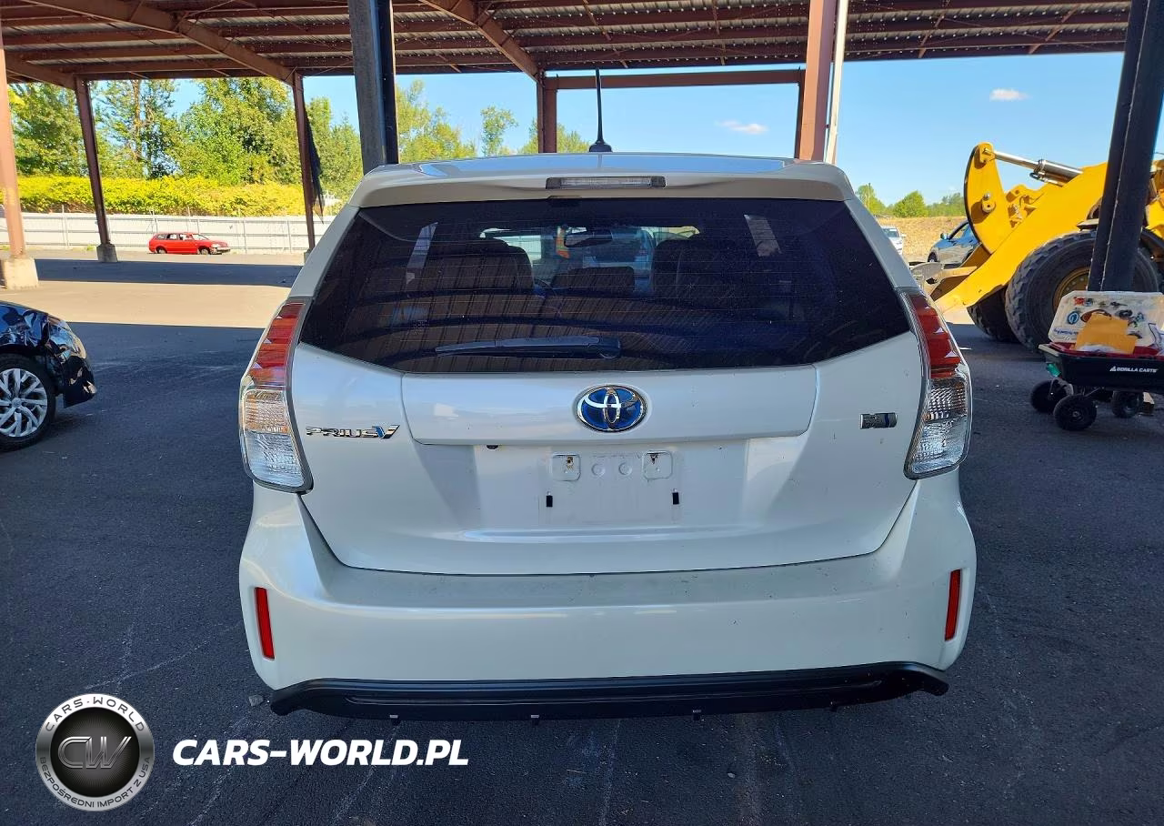 2015 Toyota Prius V Four VIN:JTDZN3EU0FJ019494 - 6