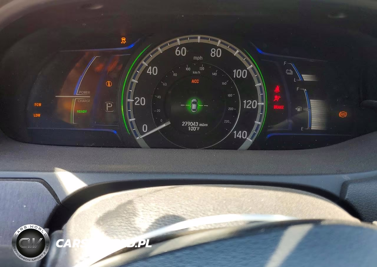 2015 Honda Accord Touring Hybrid VIN:1HGCR6F76FA006366 - 9