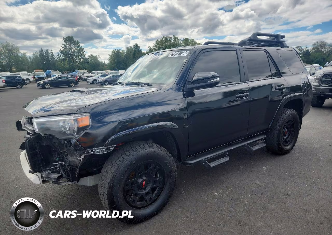 2023 Toyota 4Runner Se – zdjęcie 1 z 13