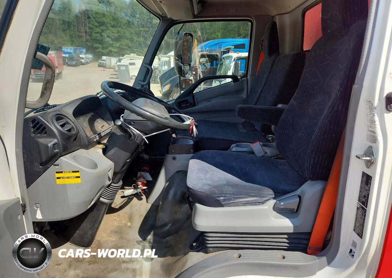 2020 Hino 195 Box Truck VIN:JHHSDM2H0LK012839 - 7