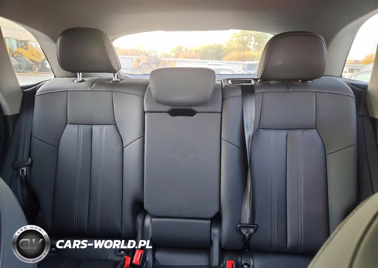 2025 Audi Q5 Premium Plus VIN:WA12AAGU8S2026562 - 10