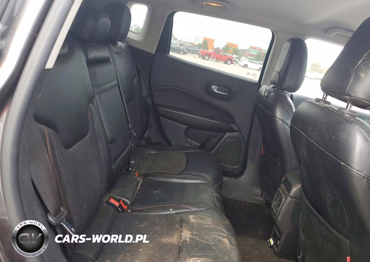 2018 Jeep Compass Trailhawk VIN:3C4NJDDB6JT441559 - 11