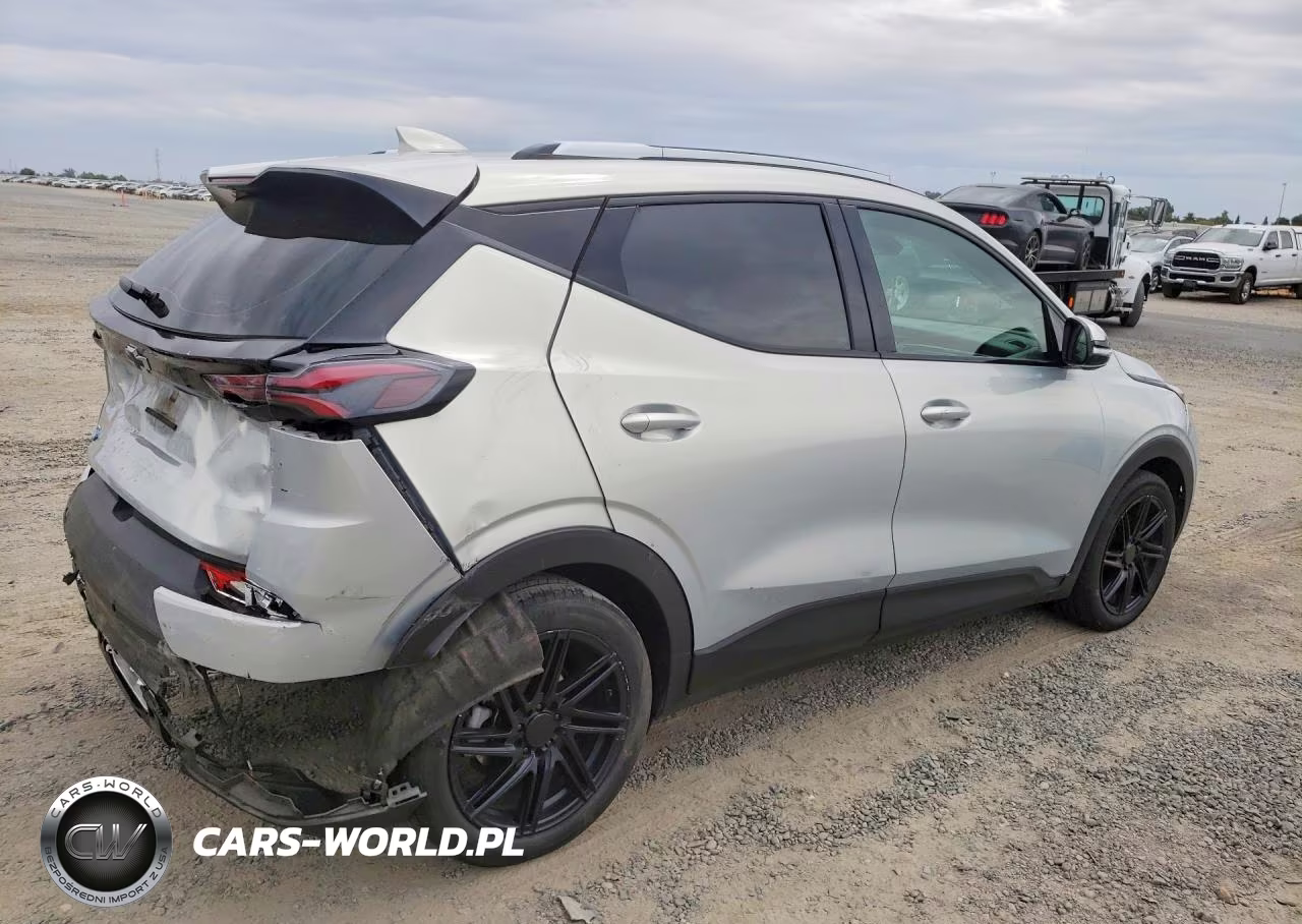 2023 Chevrolet Bolt Euv Lt VIN:1G1FY6S00P4115034 - 3