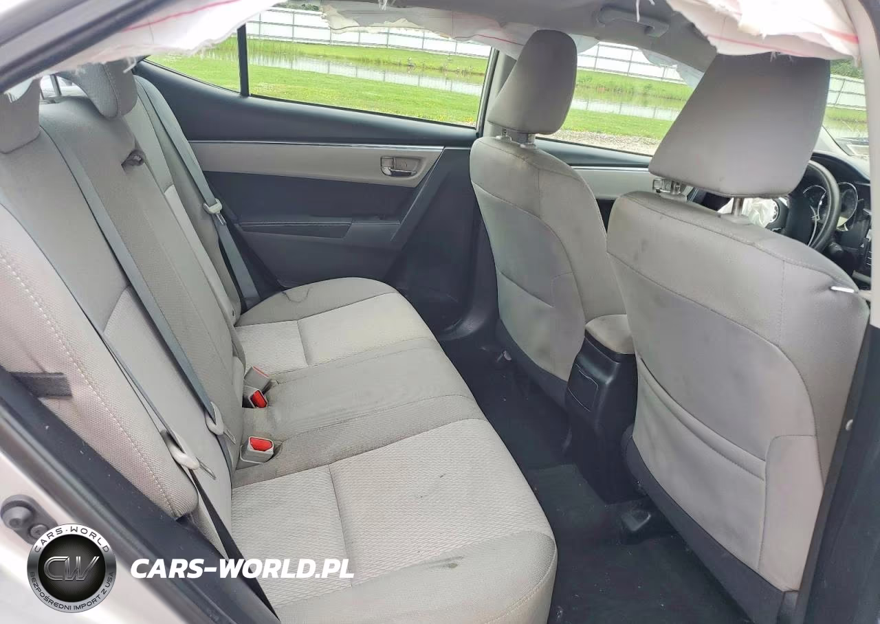 2015 Toyota Corolla Le VIN:2T1BURHEXFC306297 - 10