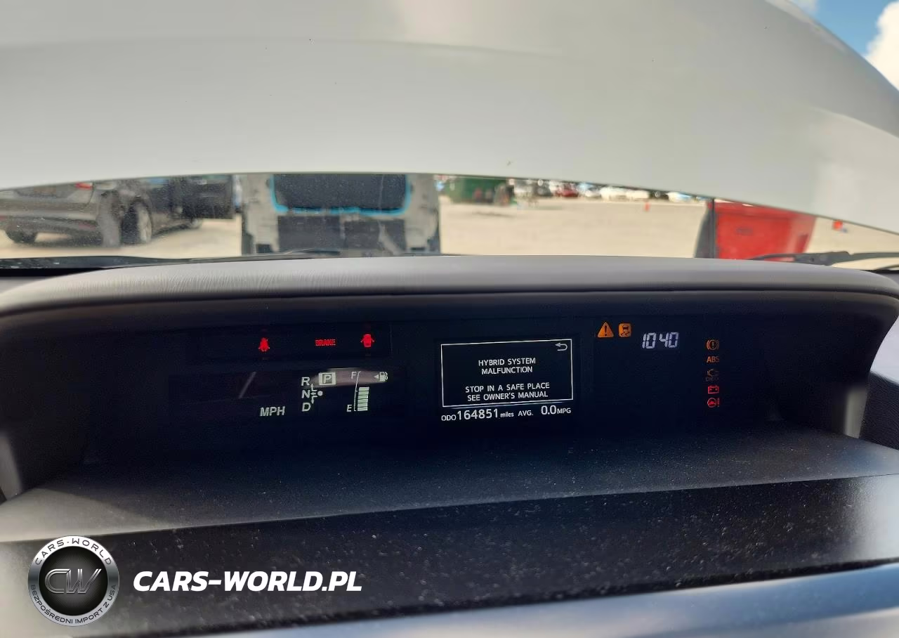 2016 Toyota Prius V Four VIN:JTDZN3EU9GJ051474 - 9