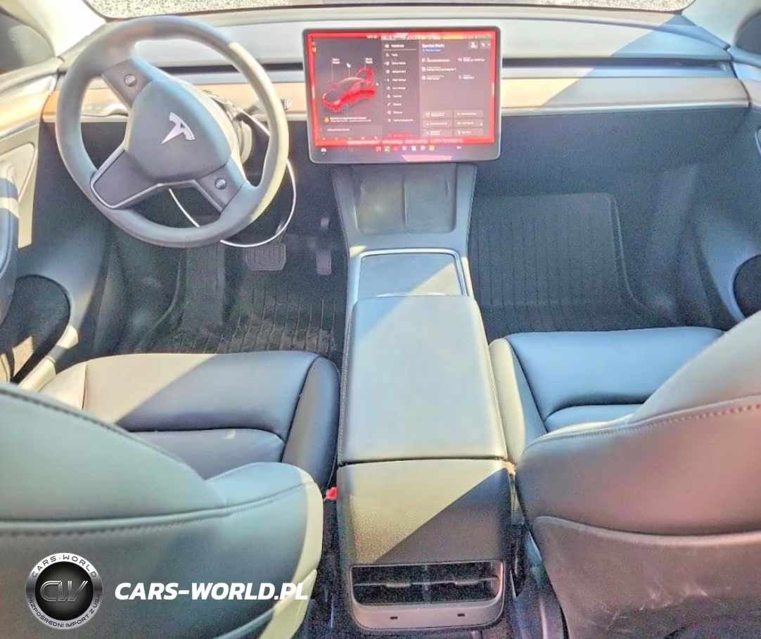 2025 Tesla Model Y VIN:7SAYGDEE4SF264047 - 8