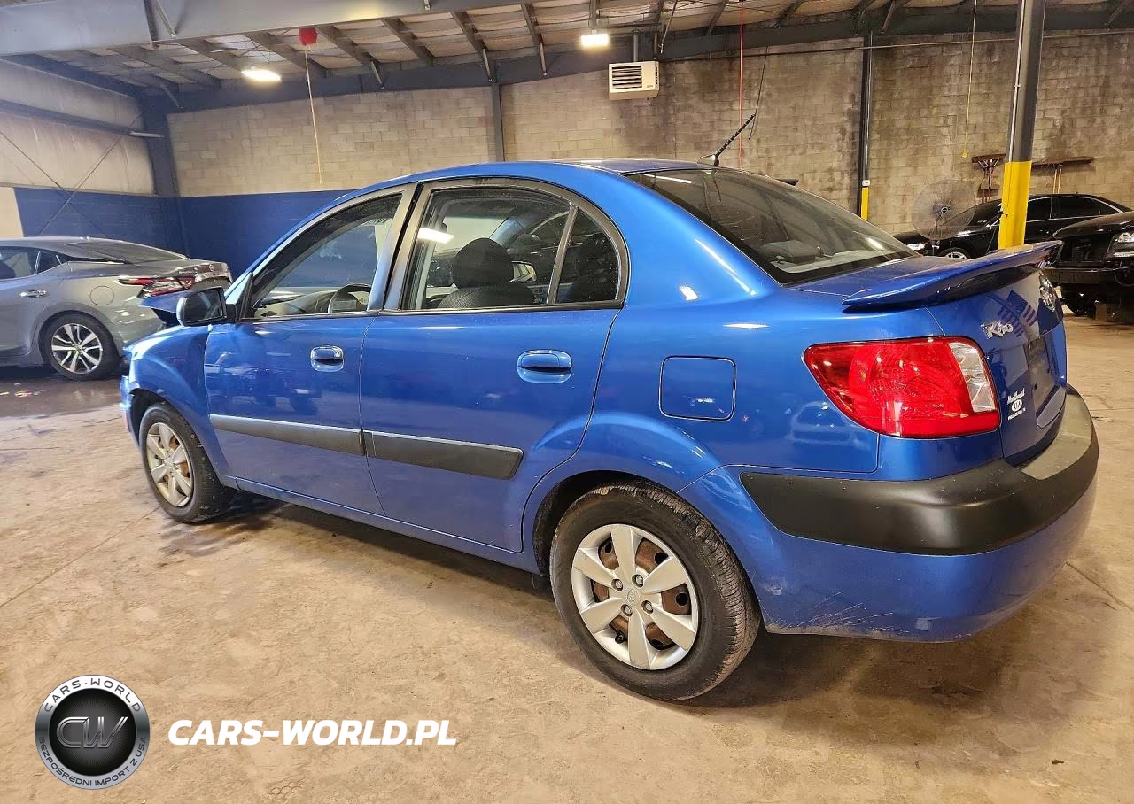 2008 Kia Rio Base VIN:KNADE123786397499 - 2