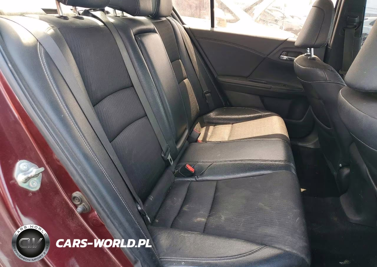 2017 Honda Accord Sport VIN:1HGCR2F61HA023031 - 10