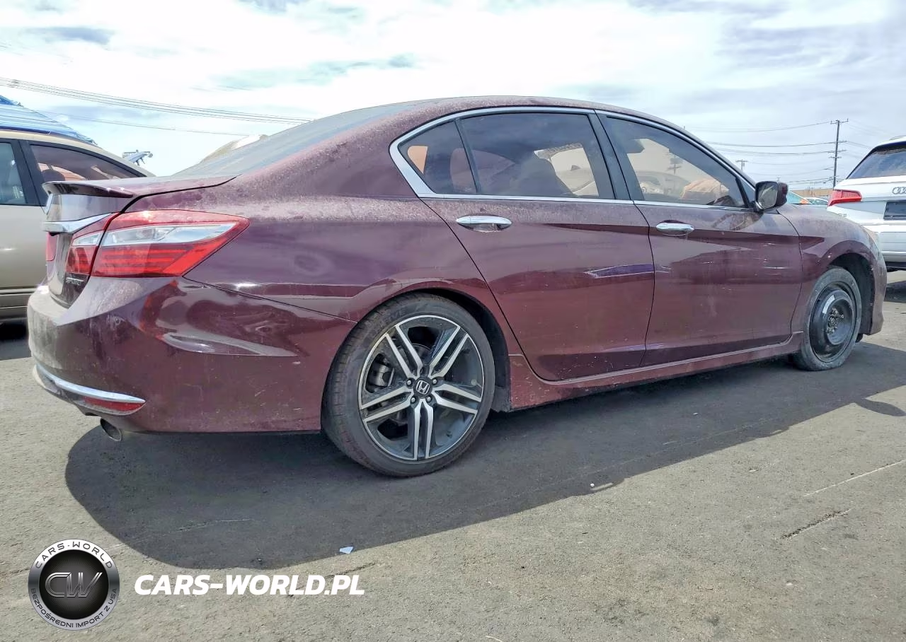 2017 Honda Accord Sport VIN:1HGCR2F61HA023031 - 3