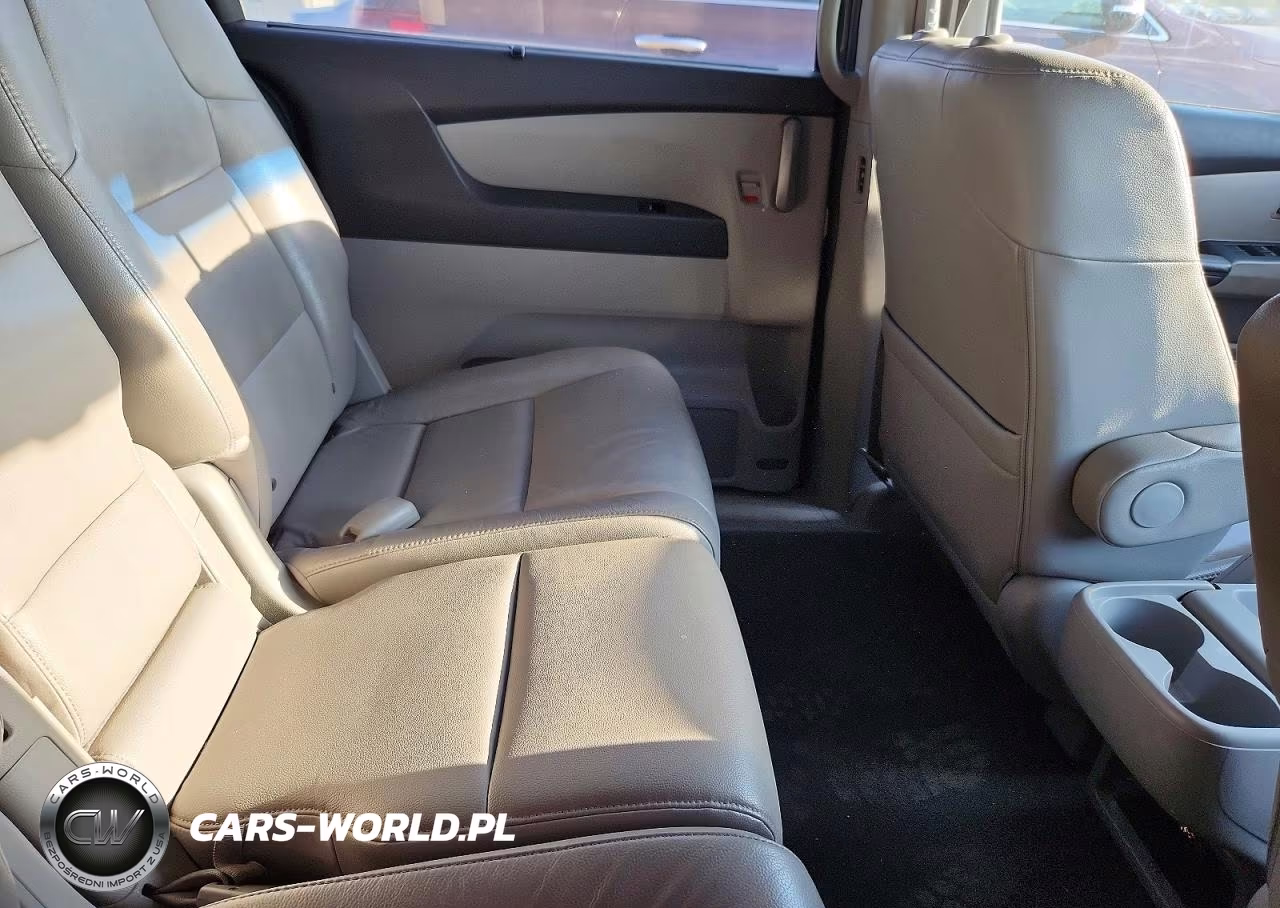 2011 Honda Odyssey Exl VIN:5FNRL5H61BB096293 - 11