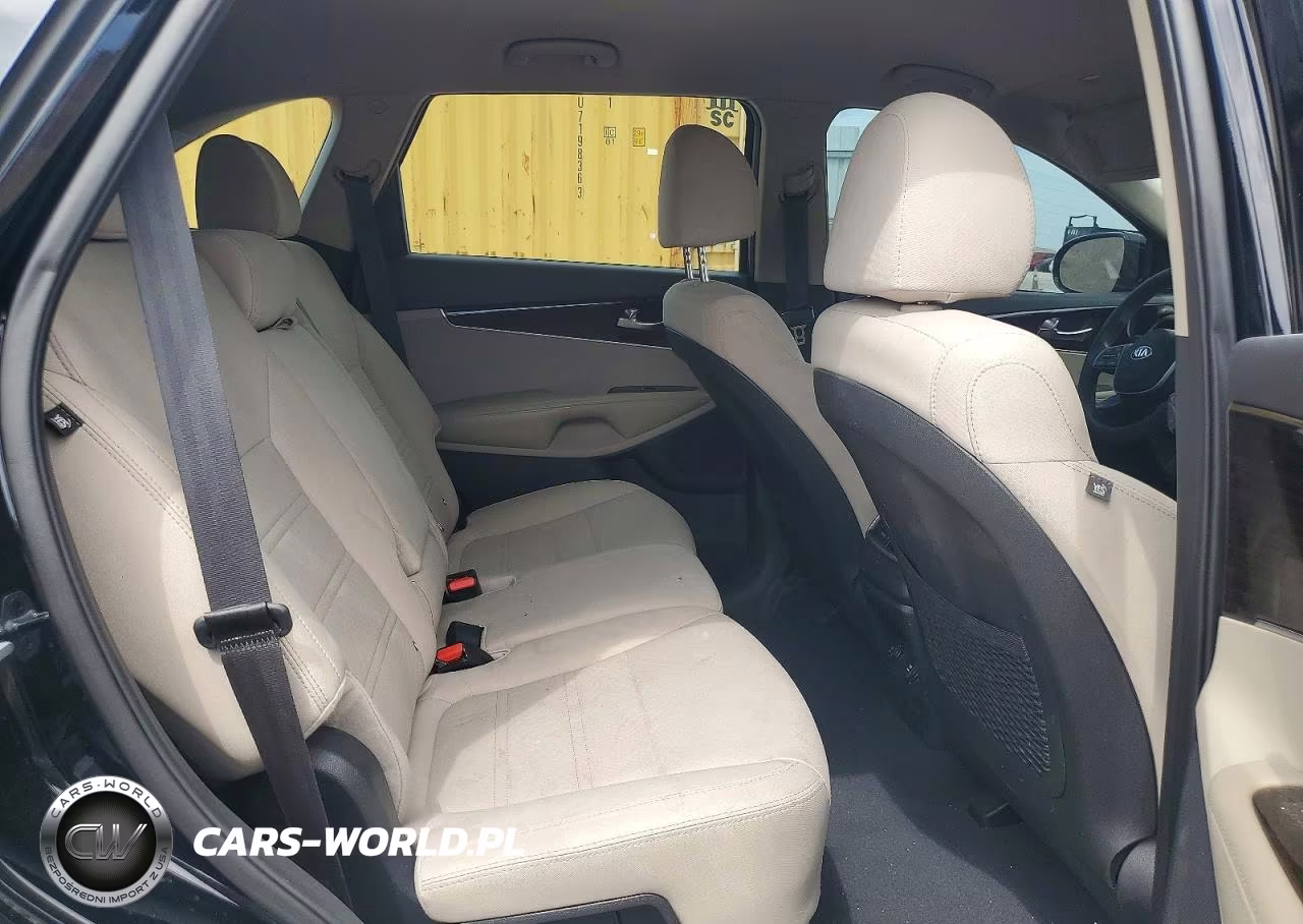 2019 Kia Sorento Lx VIN:5XYPG4A33KG531135 - 11