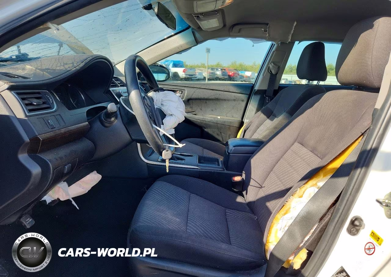 2016 Toyota Camry Le VIN:4T4BF1FK6GR523324 - 7