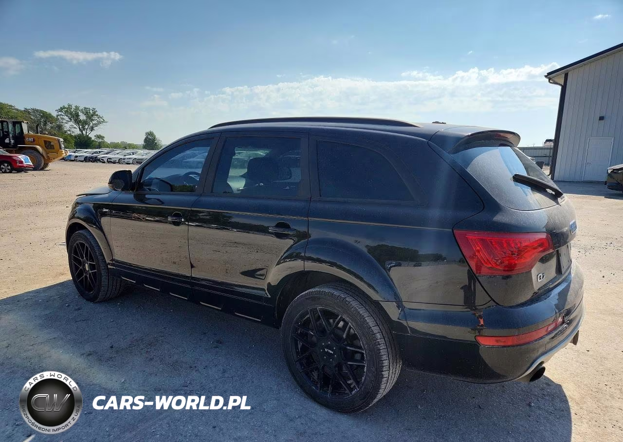 2015 Audi Q7 Premium Plus VIN:WA1LGAFE9FD012841 - 2
