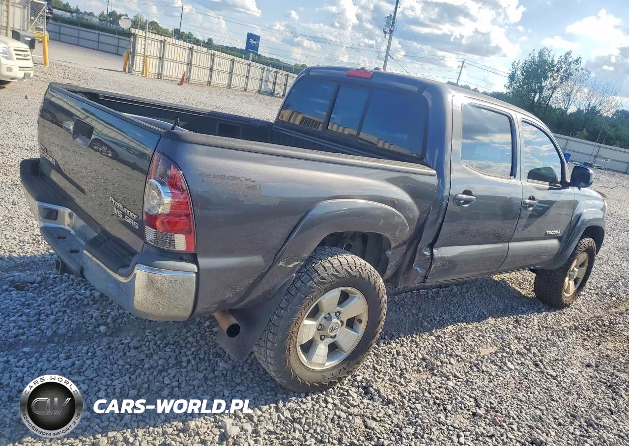 2010 Toyota Tacoma Double Cab Prerunner VIN:3TMJU4GN1AM108420 - 3