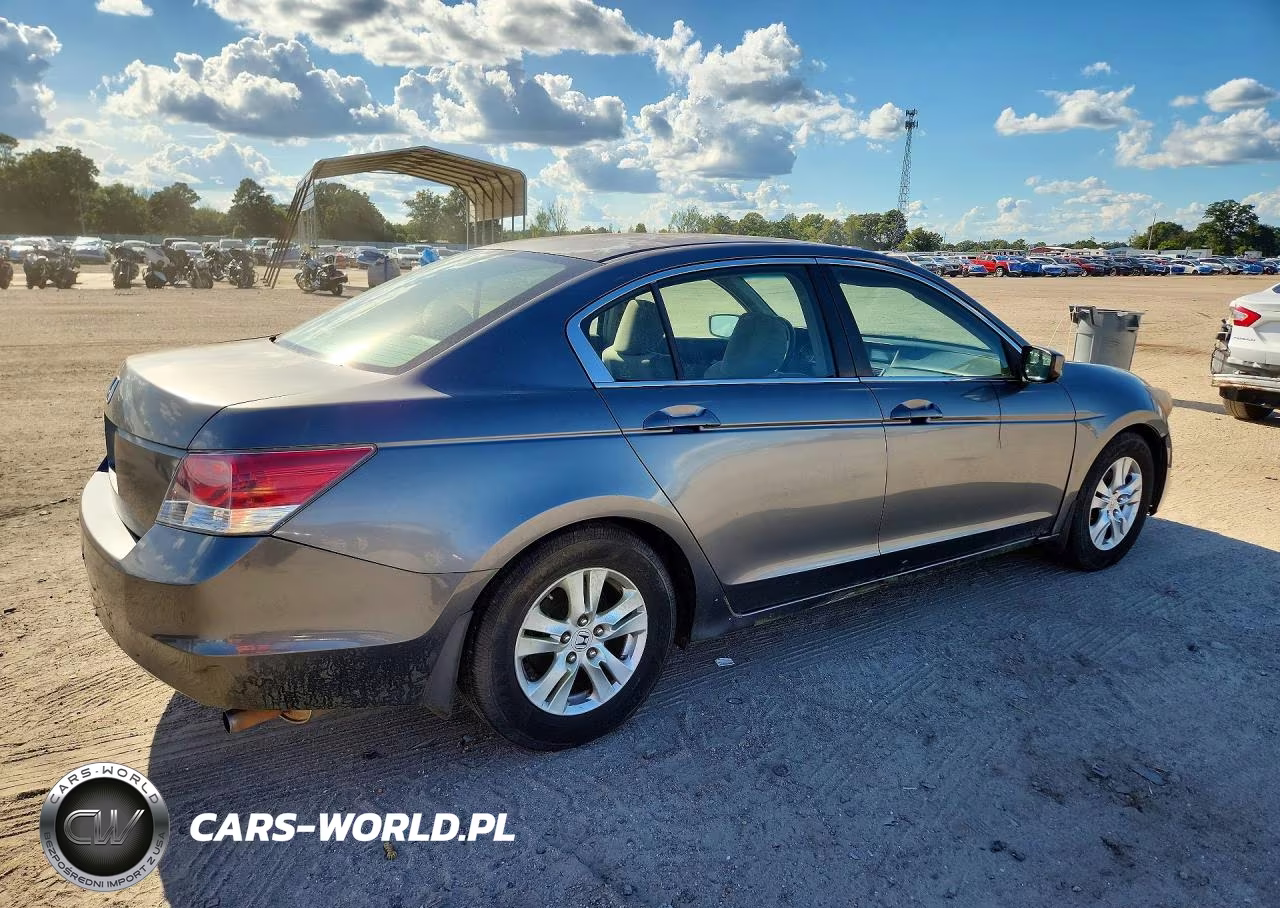2008 Honda Accord Lxp VIN:JHMCP26468C028618 - 3
