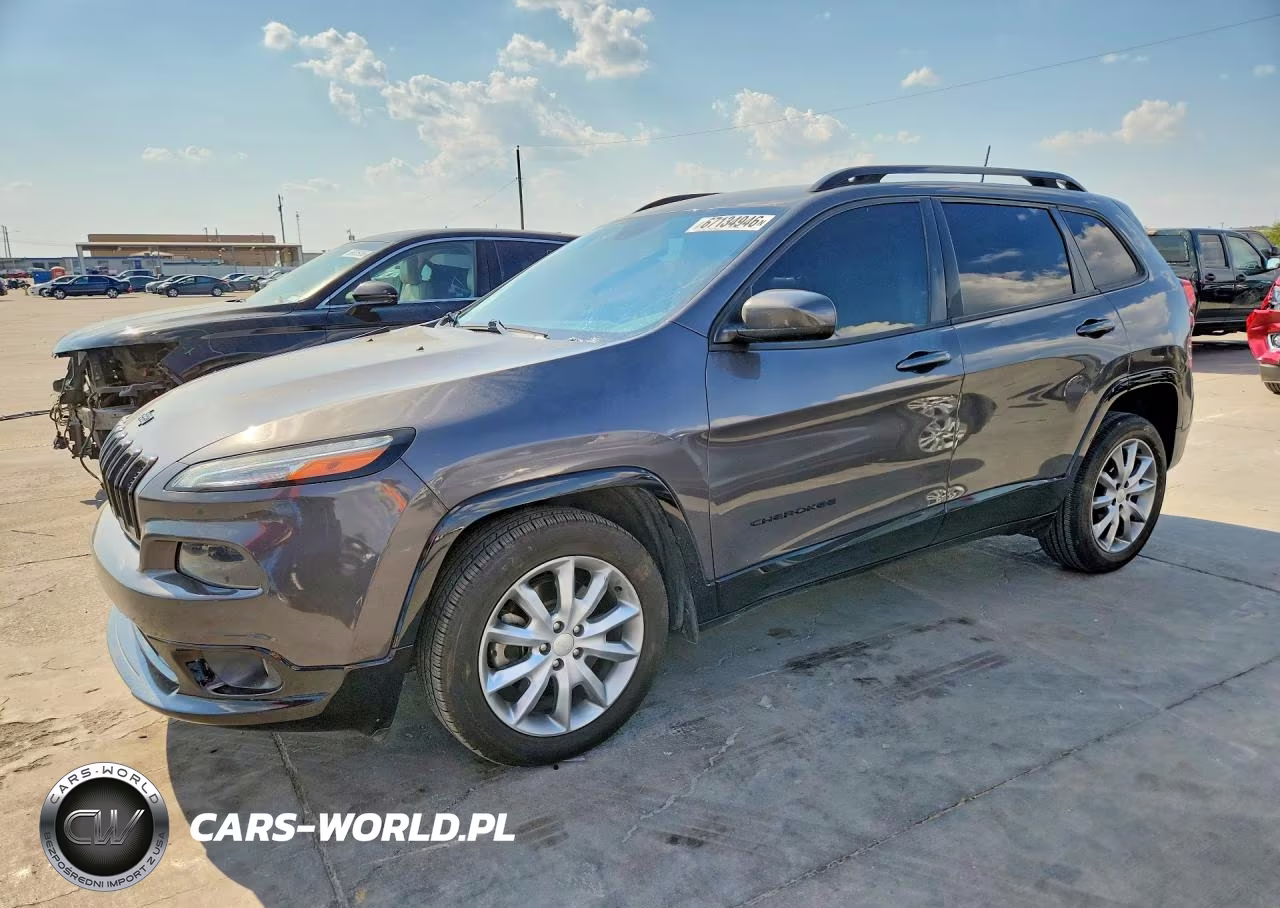 2018 Jeep Cherokee Latitude – zdjęcie 1 z 14