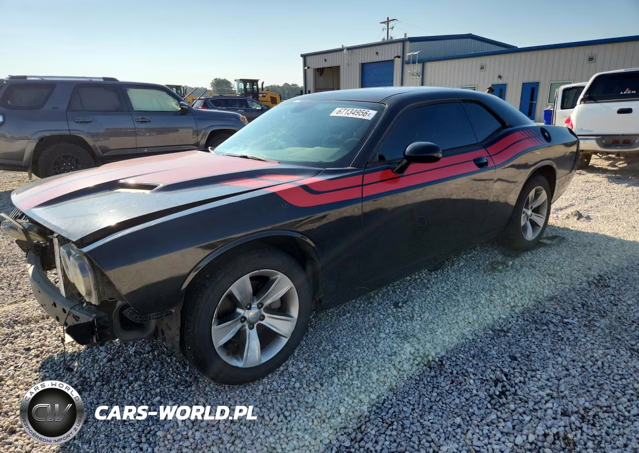 2015 Dodge Challenger Sxt – zdjęcie 1 z 13